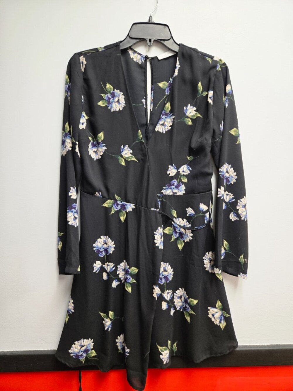 Lush Elly Wrap Dress Medium M Black Blue Floral Long Sleeve V-Neck Mini Career